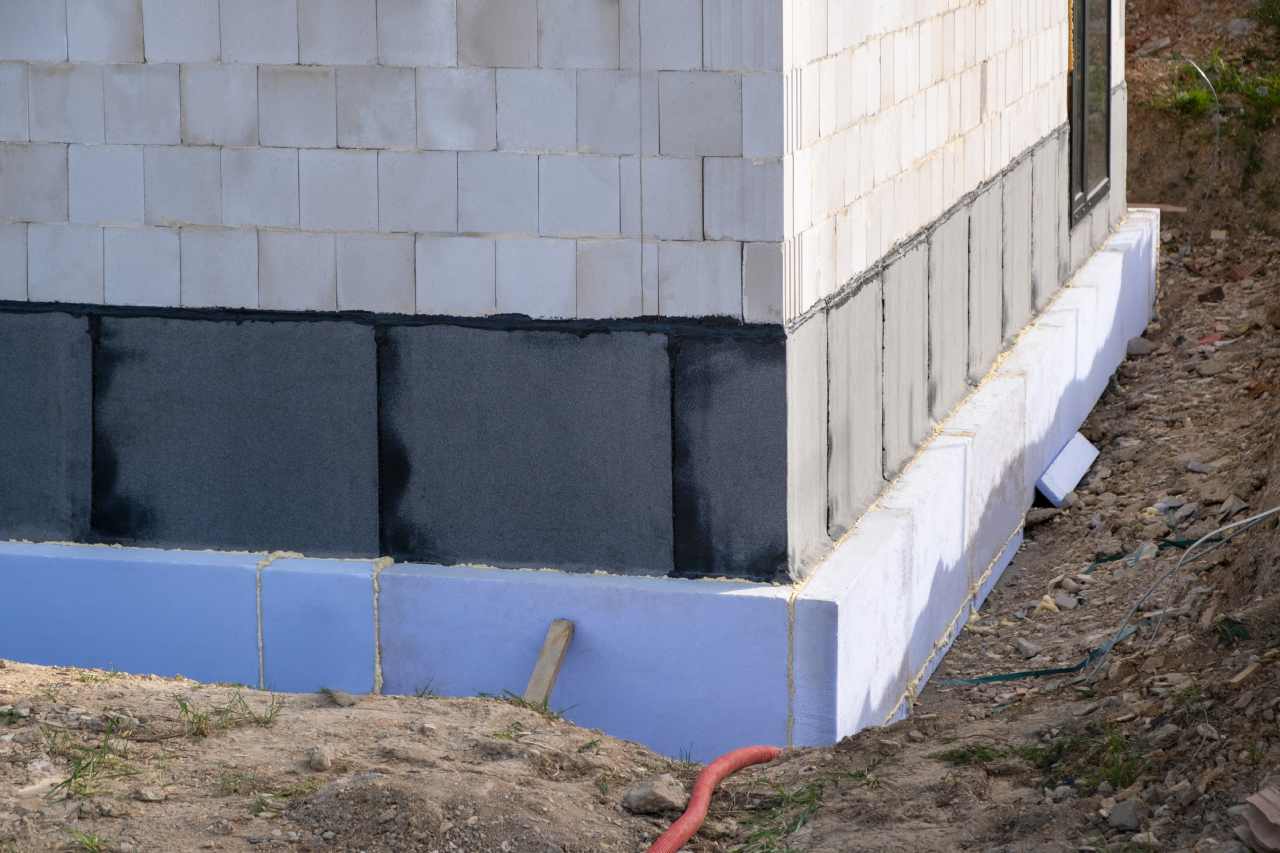 Waterproof thermal insulation coating applied on foundation for protection